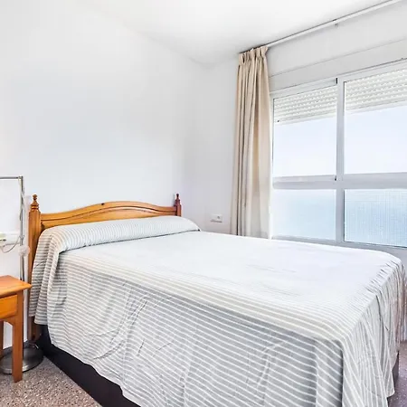 Pet Friendly In With Kitchen * Benidorm