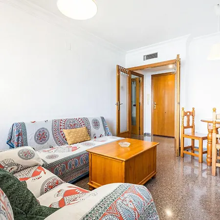 Pet Friendly In With Kitchen Benidorm